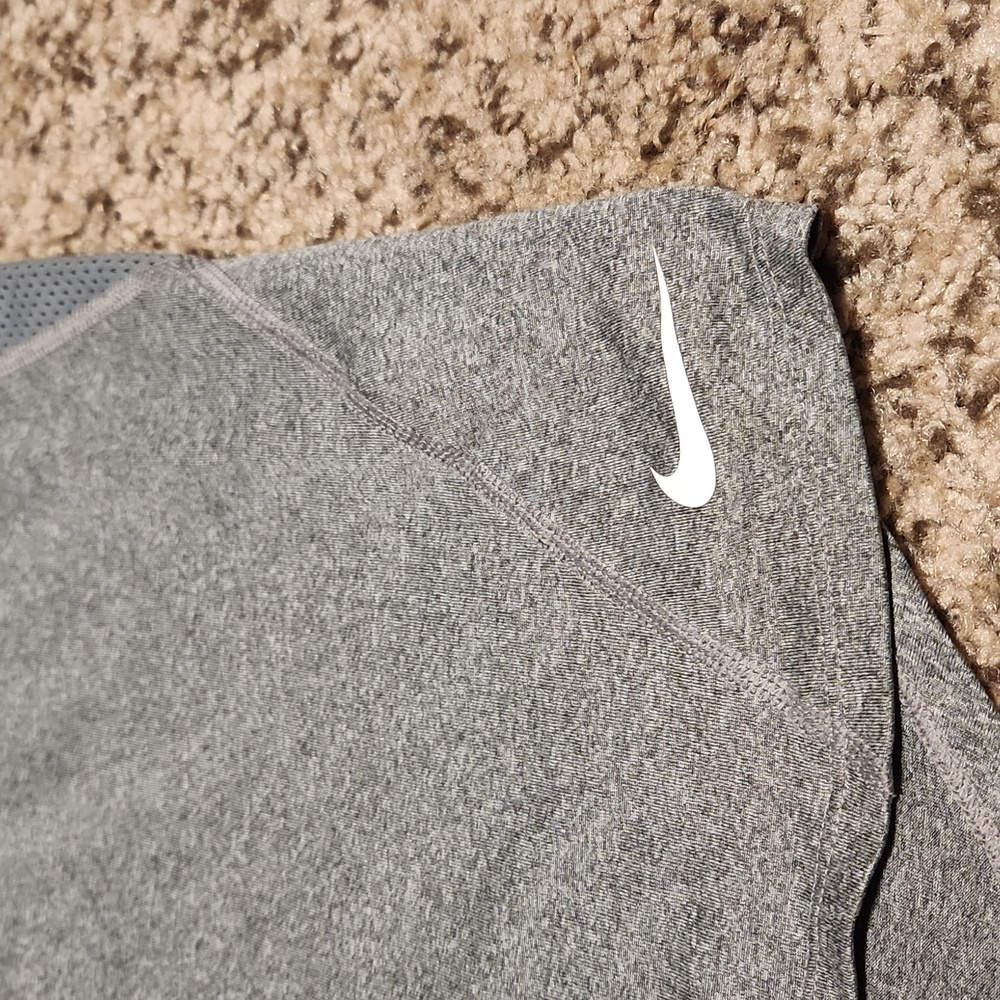 NIKE RACER BACK RUNNING TANK TOP - Picture 5 of 7